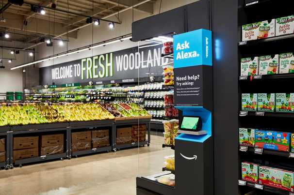 Amazon unveils first Fresh grocery store