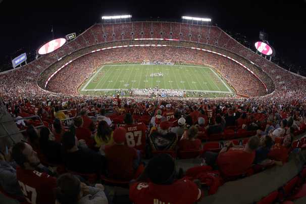 Chiefs announce plans to have fans at NFL’s season-opening game