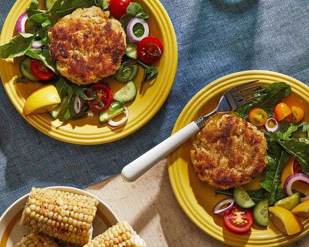 These simple, lemony crab cakes let the star ingredient shine