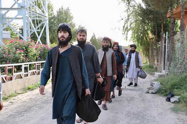 Talks between Taliban, Afghan government to begin after release of 6 prisoners