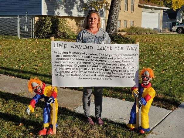 Halloween was her late son’s favorite holiday. She was too tired to decorate this year, so neighbors stepped in.