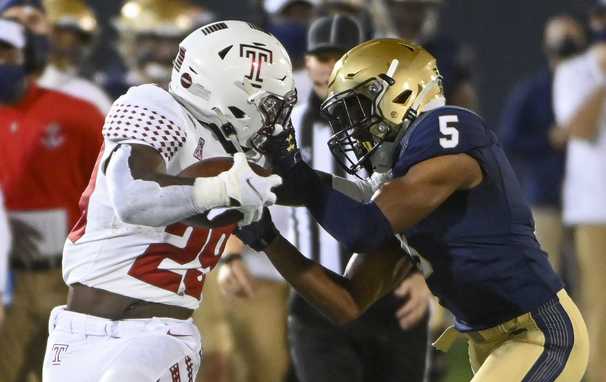 Navy, playing in front of a home crowd, holds off Temple in thriller