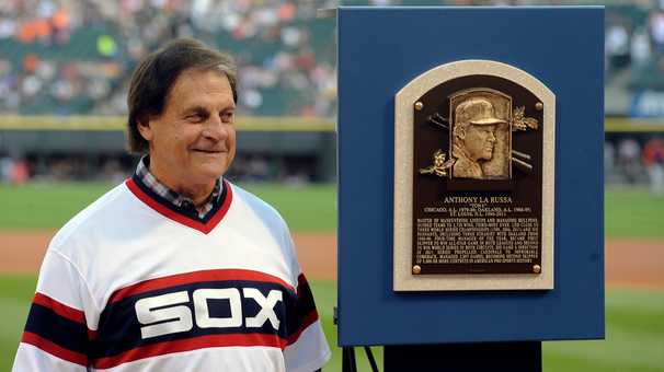 The White Sox are standing behind Tony La Russa. They’re already paying the price.