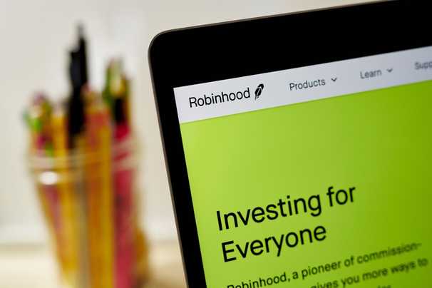 Robinhood agrees to $65 million civil penalty to resolve SEC charges