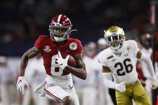 Alabama advances to the national title game with an artful offensive performance