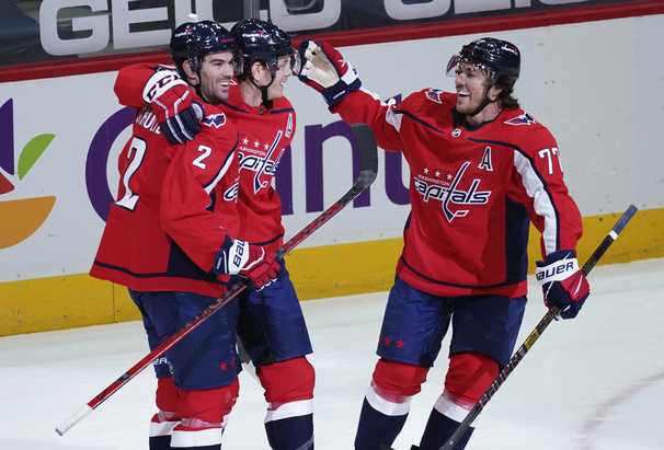 Capitals start slow, but a five-goal second period paves way past Islanders
