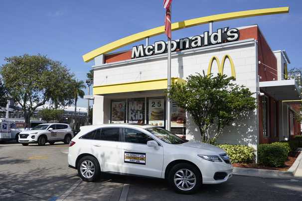 McDonald’s, Subway and other franchises got $15.6 billion in small-business funds