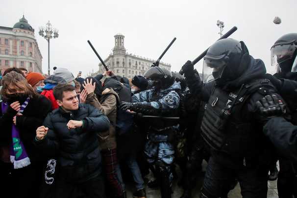 More than 3,300 arrested across Russia as protests swell for jailed opposition leader Navalny