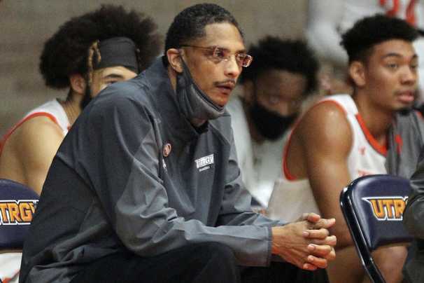 A rare disease, a covid diagnosis, a painful decision: the death of basketball coach Lew Hill