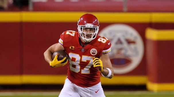 Travis Kelce is the best tight end in football. Just ask any NFL player.