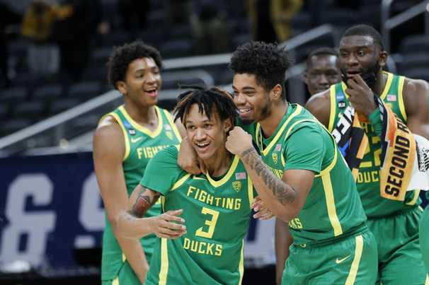 2021 NCAA tournament live updates: Scores and analysis from Monday’s second-round March Madness games