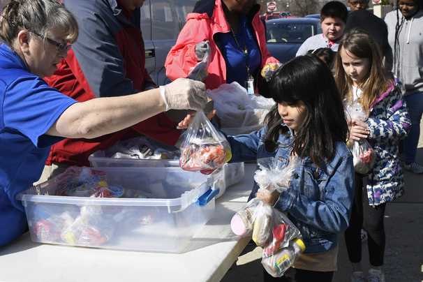 USDA extends universal free lunch through next school year, bringing relief to millions of food-insecure families