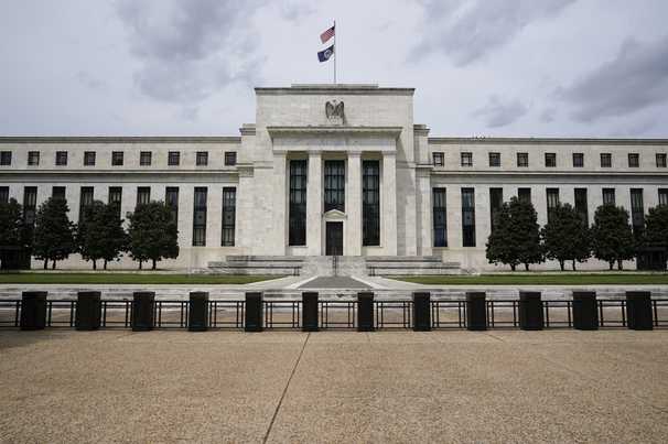 Fed concerned about the risks that accompany soaring markets