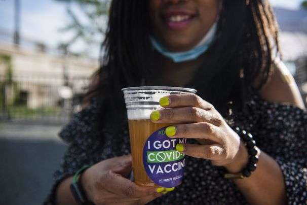 Free beer? Free money? What data shows works on vaccine skeptics.
