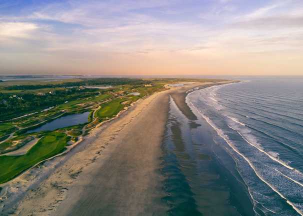 Golf thrives on the ocean’s edge. What happens when the oceans rise?