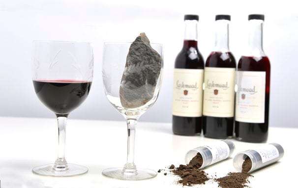 How vineyard soils affect the taste of your wine