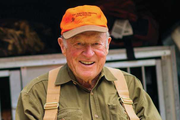 Leigh H. Perkins, who built Orvis into an upscale sporting brand, dies at 93