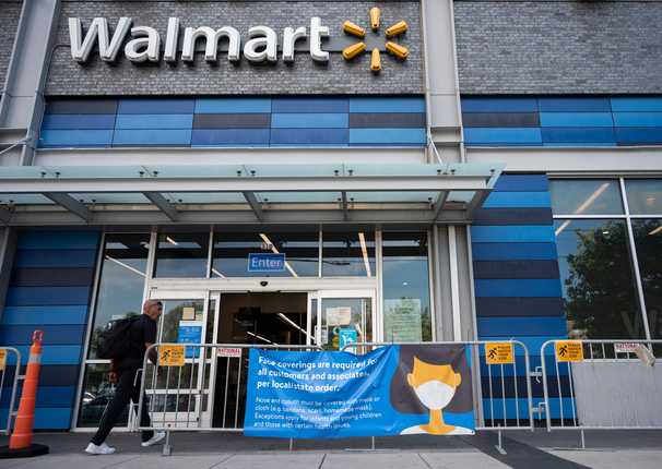Walmart drops mask requirements for vaccinated shoppers and employees