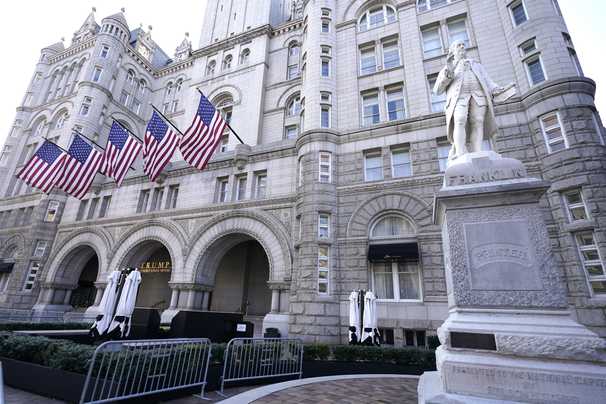 Trump’s company puts D.C. hotel lease up for sale, again