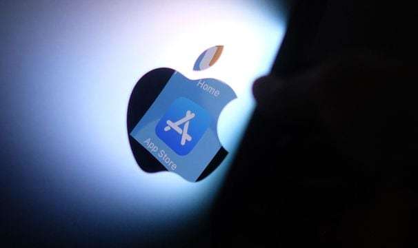 U.S. legislators hail South Korea’s move to curb Apple and Google’s app-store dominance