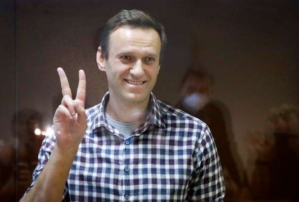Apple and Google must not be complicit in silencing Alexei Navalny