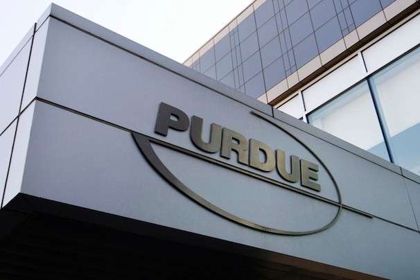 Bankruptcy judge approves Purdue Pharma plan to resolve opioid claims, giving Sackler family civil immunity