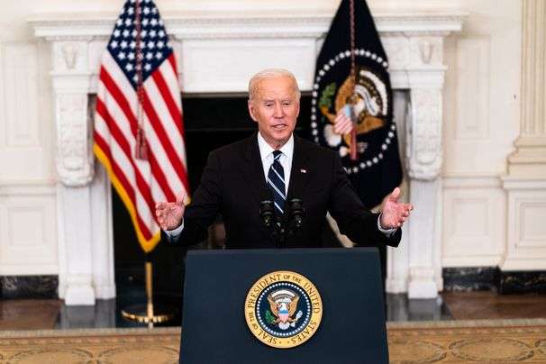 Biden thought he could persuade vaccine skeptics. He couldn’t. So he embraced mandates.