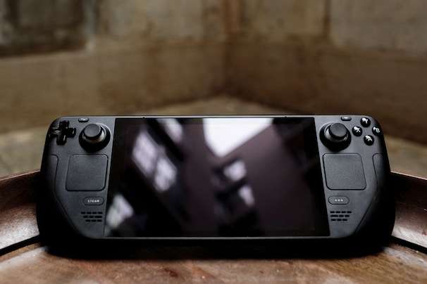 Valve’s Steam Deck is an incomplete vision of a game-changing handheld