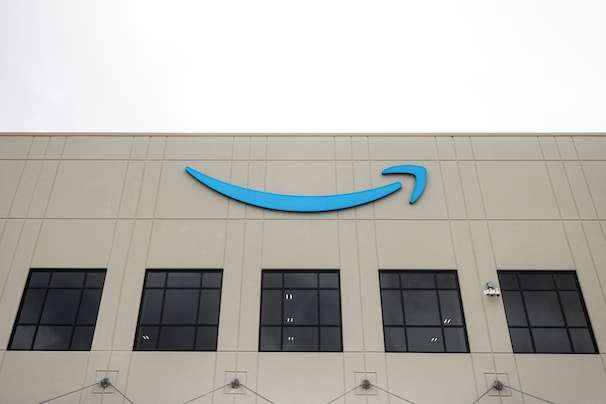 Union withdraws petition for vote at Amazon warehouse in New Jersey