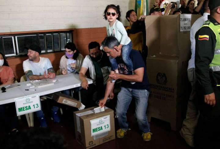 In Colombia, two anti-establishment candidates head to a runoff