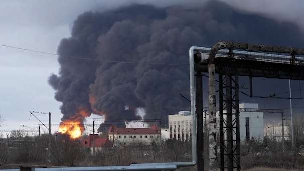 Russia-Ukraine war live updates: Ukraine launching counterattacks to disrupt Donbas assault