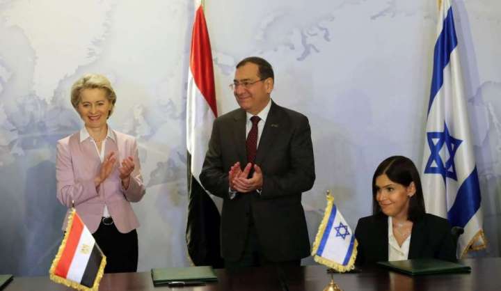 Israel and Egypt sign gas export deal as Europe seeks Russia alternative