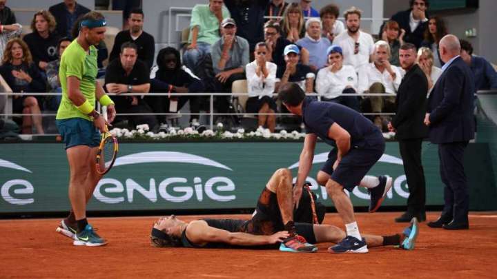 Rafael Nadal advances to French Open final after Alexander Zverev injury