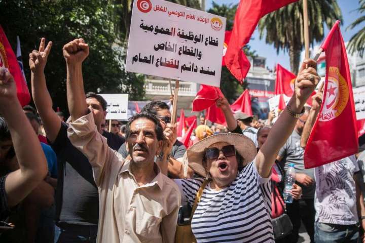 Resistance builds in Tunisia as populist leader seeks more power