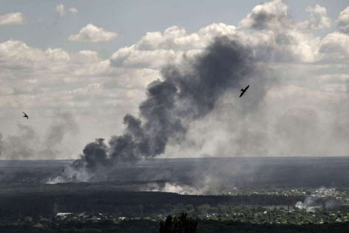 Russia-Ukraine war live updates: Fate of eastern Ukraine at stake in Severodonetsk, Zelensky says