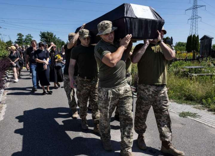 As Ukraine war bogs down, U.S. assessments face scrutiny