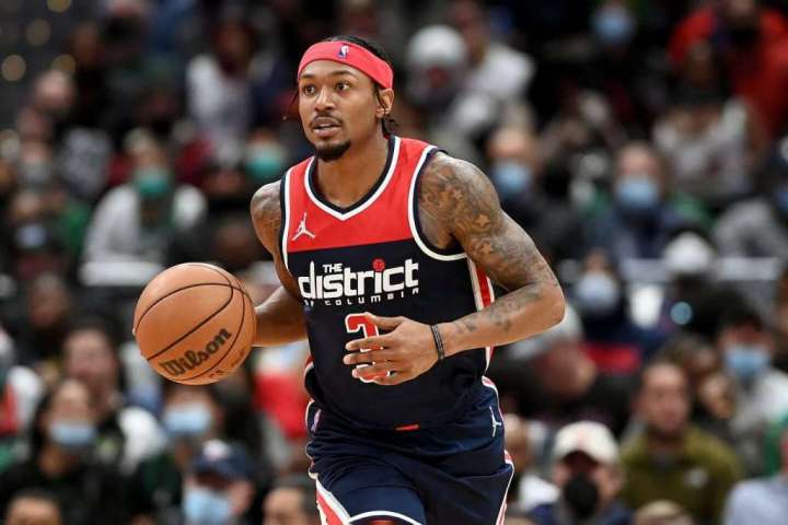 Bradley Beal signs five-year max contract with Wizards