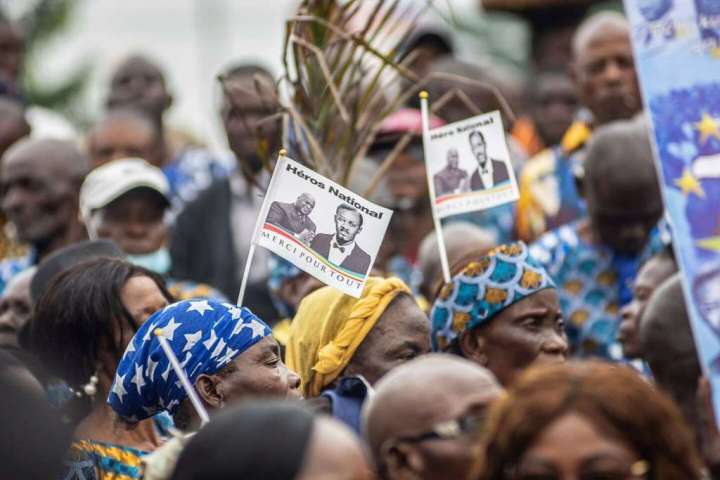 Congo buries gold-crowned tooth, only remains of independence hero Lumumba