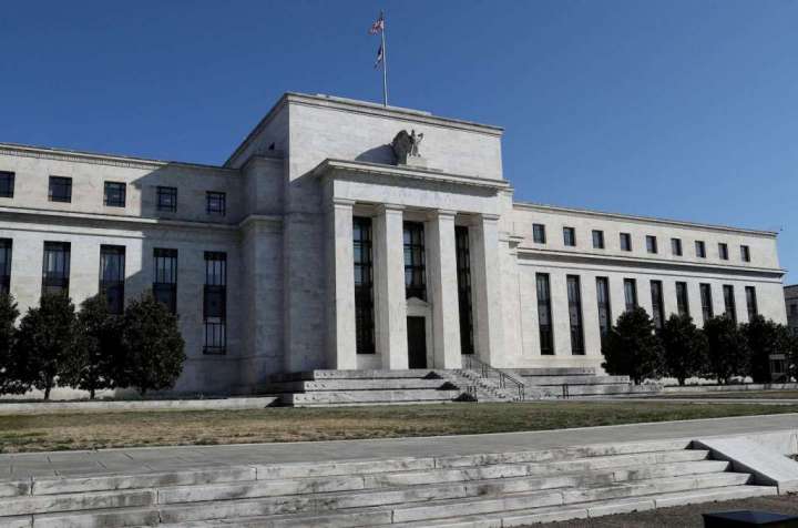 Fed inspector general probe clears Powell, Clarida of violating laws