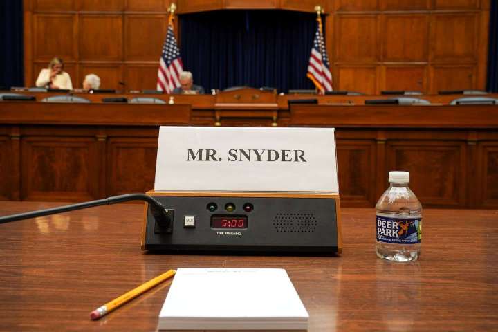 House committee files notice of Daniel Snyder deposition despite impasse