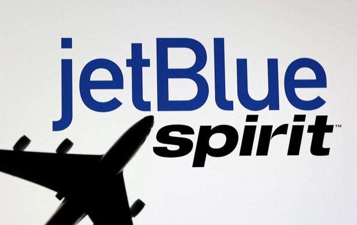 JetBlue agrees to buy Spirit in $3.8 billion deal
