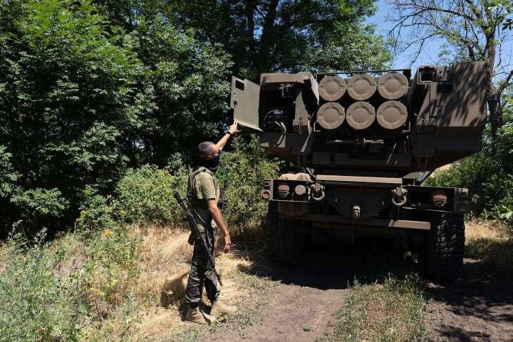 There are too many wild cards to forecast the Ukraine war