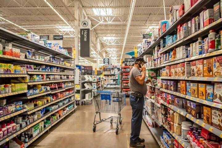 Walmart cut its profit outlook. Here’s why that might worry rivals.