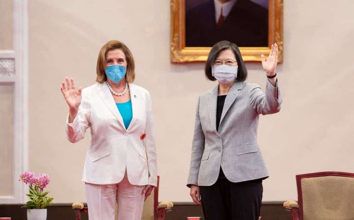 Live updates: Nancy Pelosi departs Taiwan, ending contentious visit that angered China
