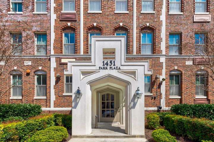 One-bedroom condo in D.C.’s Columbia Heights lists for $365,000