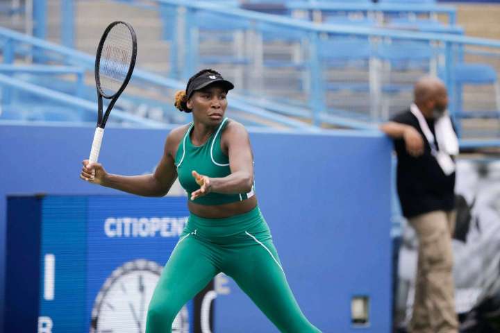 Venus Williams inspires awe — whether competing or just practicing