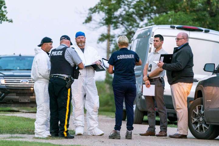 Canada stabbing suspects still at large after 10 people killed