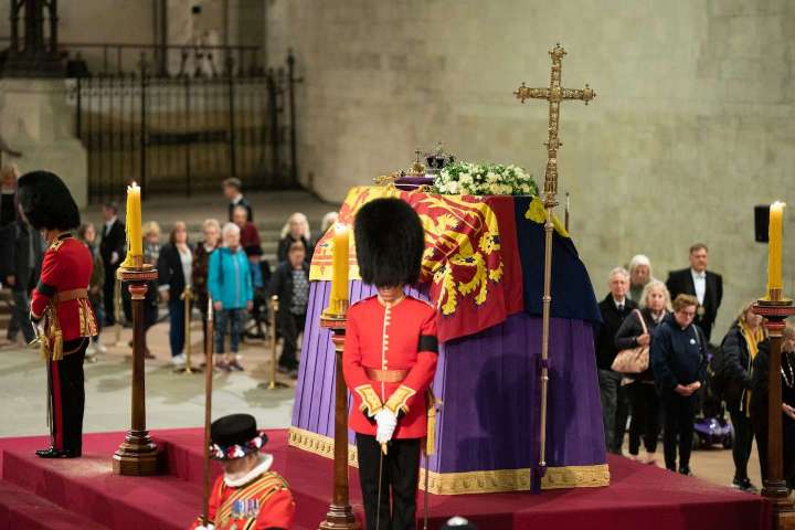 Inside Westminster Hall at 2 a.m., as Queen Elizabeth II lies in state