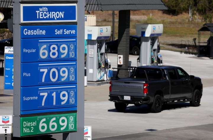 As gas prices rise, Democrats scramble to lay blame on Big Oil