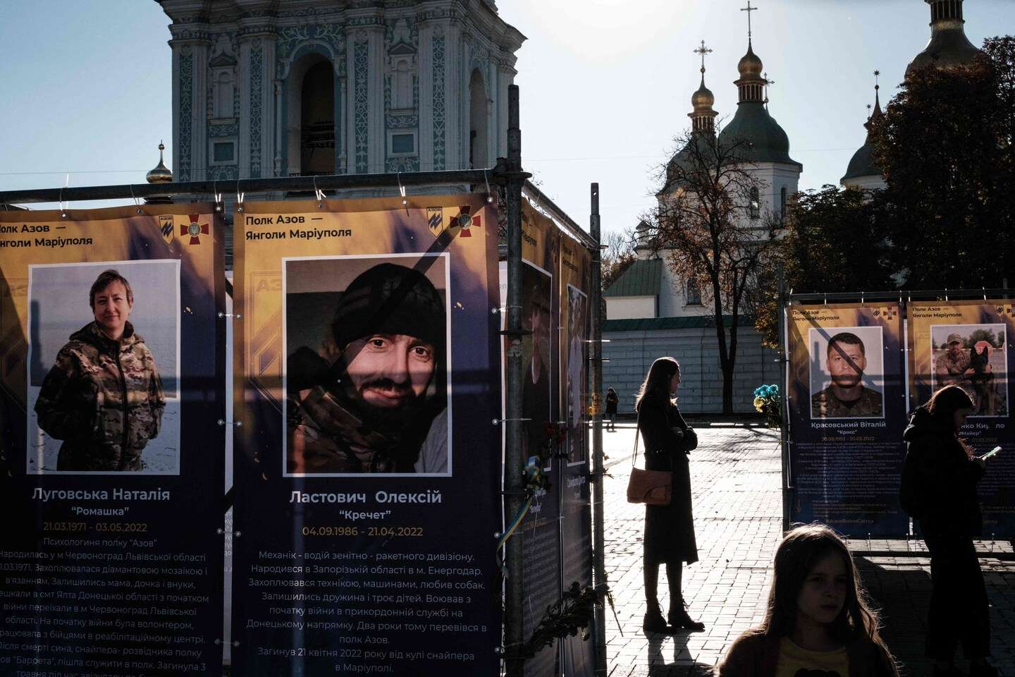 Most Ukrainians want to keep fighting until Russia is driven out, poll finds